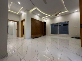 BIN Nafay House